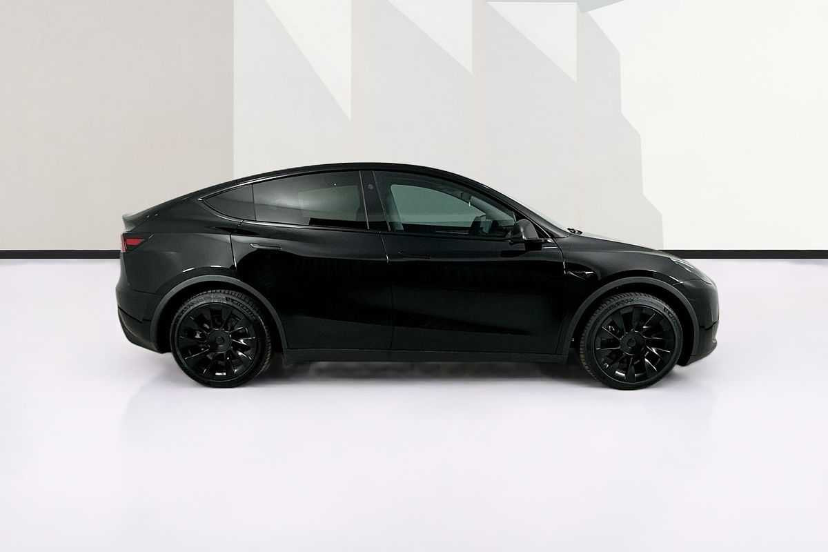 2024 Tesla MODEL Y REAR-WHEEL DRIVE MY24
