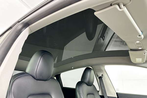 2024 Tesla MODEL Y PERFORMANCE MY24