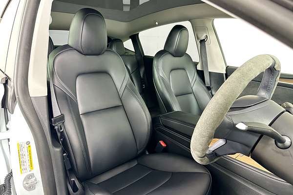 2024 Tesla MODEL Y PERFORMANCE MY24