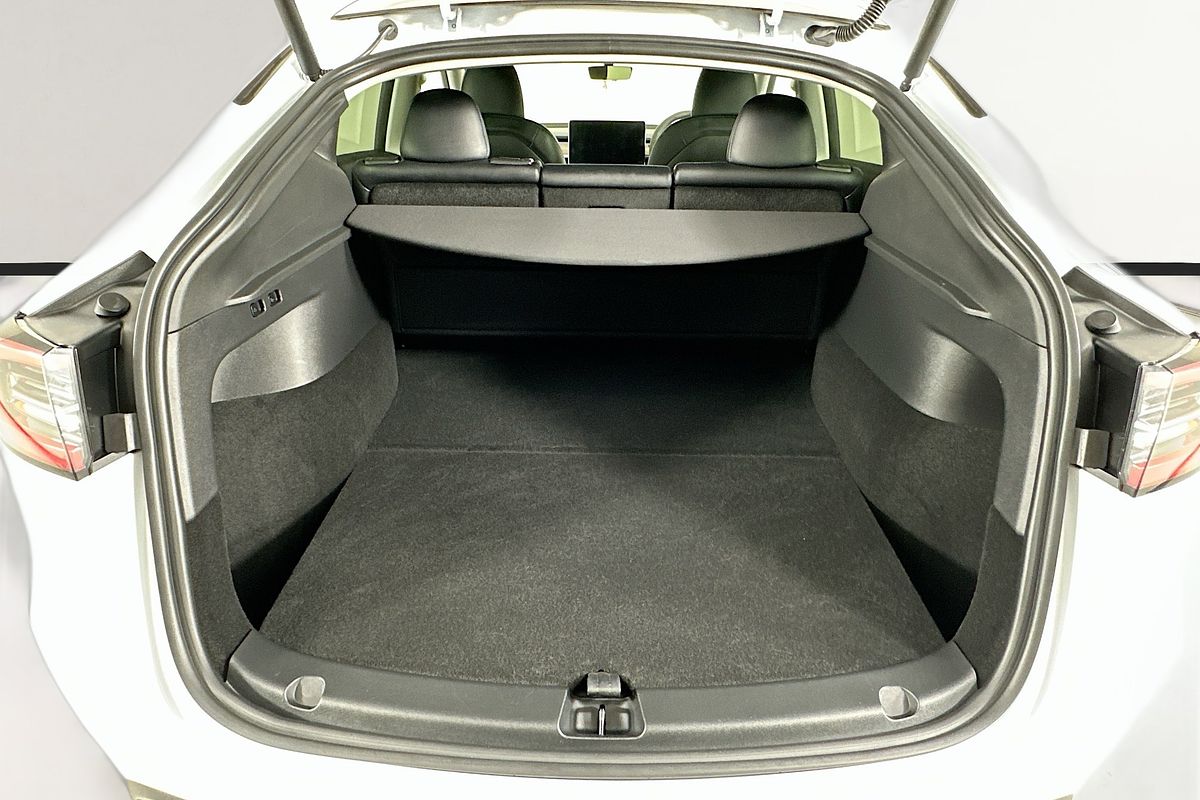 2024 Tesla MODEL Y PERFORMANCE MY24