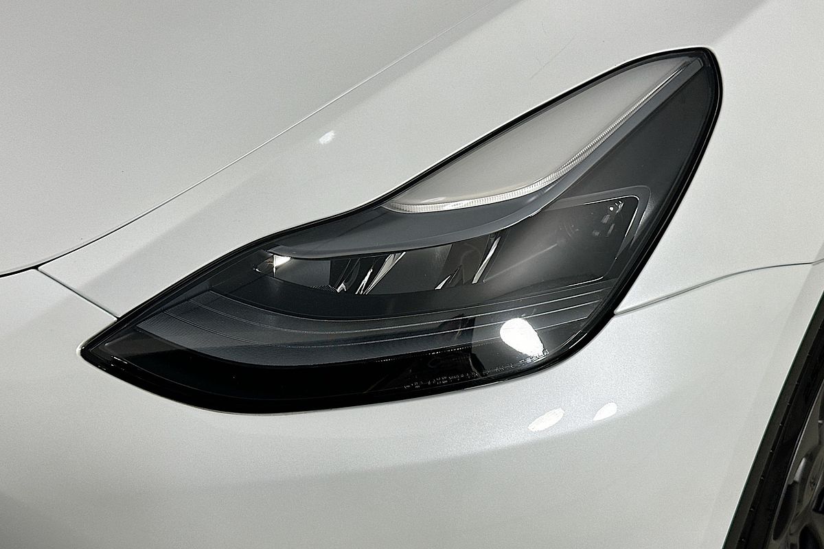 2024 Tesla MODEL Y PERFORMANCE MY24