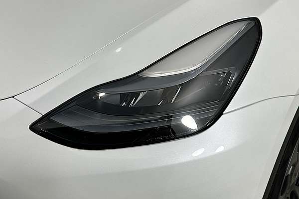 2024 Tesla MODEL Y PERFORMANCE MY24