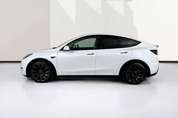 2024 Tesla MODEL Y PERFORMANCE MY24