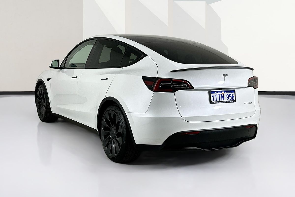 2024 Tesla MODEL Y PERFORMANCE MY24