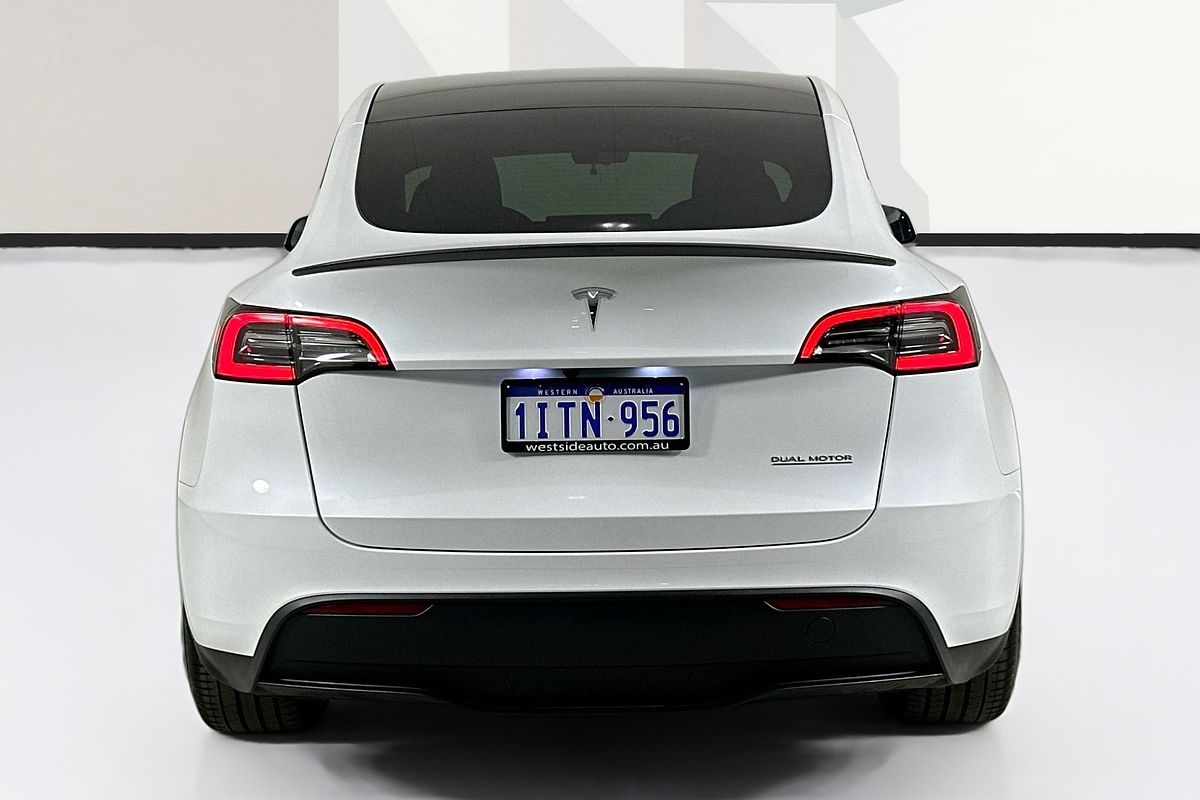 2024 Tesla MODEL Y PERFORMANCE MY24