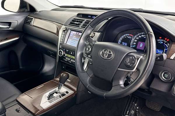 2013 Toyota AURION PRESARA GSV50R