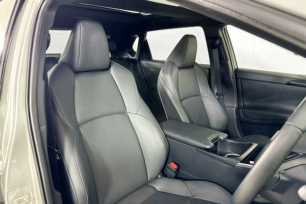 2024 Toyota bZ4X AWD - TWO TONE ROOF YEAM15R