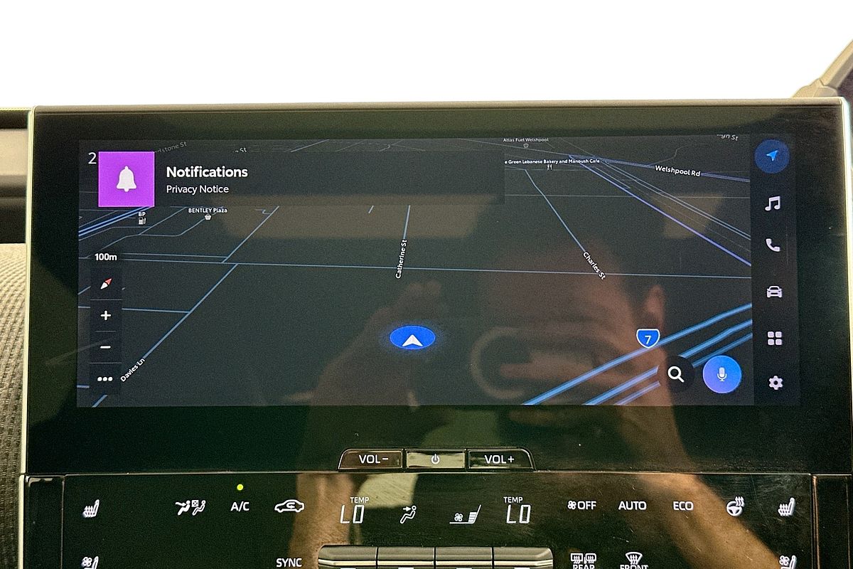 2024 Toyota bZ4X AWD - TWO TONE ROOF YEAM15R