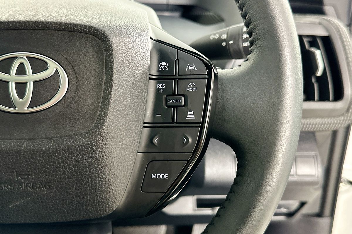 2024 Toyota bZ4X AWD - TWO TONE ROOF YEAM15R