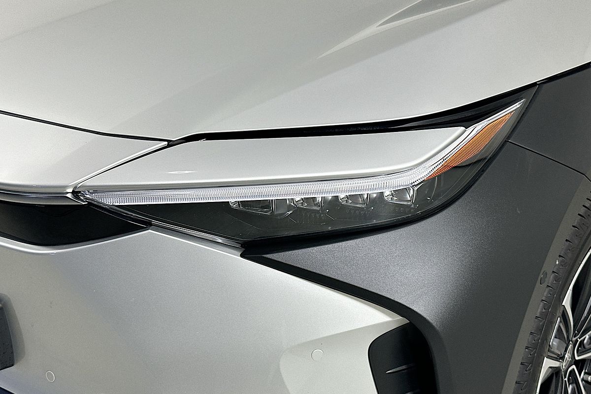 2024 Toyota bZ4X AWD - TWO TONE ROOF YEAM15R