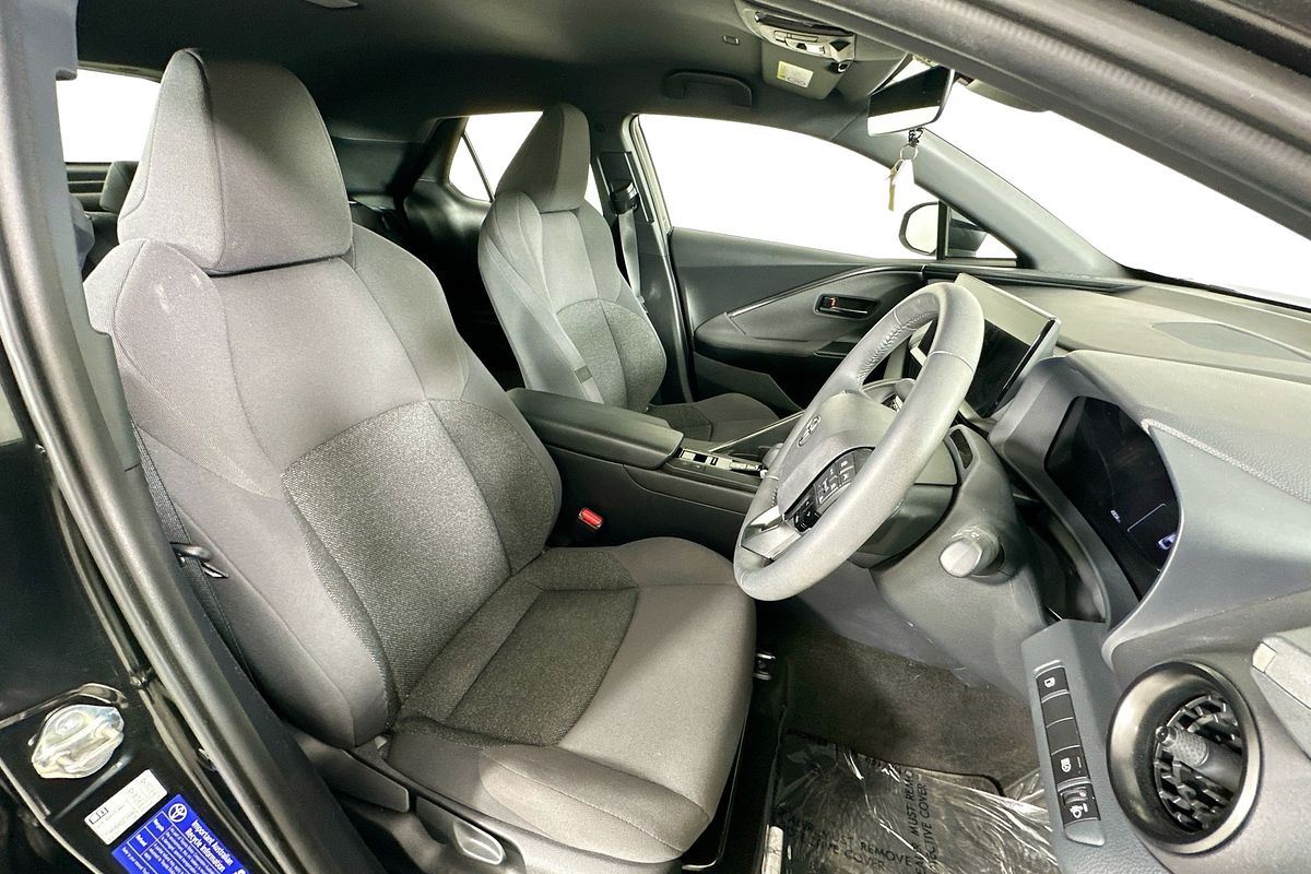 2024 Toyota C-HR GXL HYBRID ZYX20R