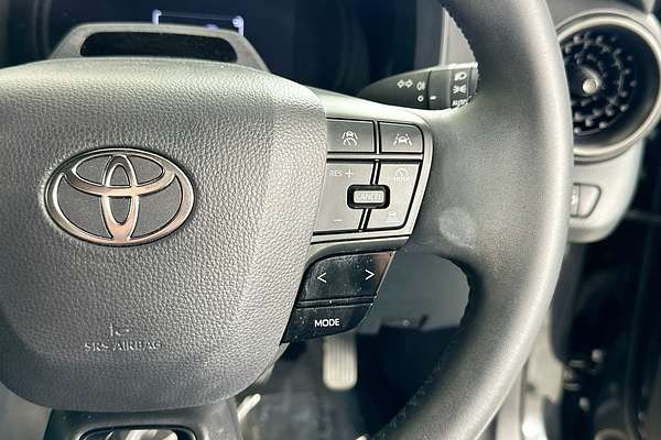 2024 Toyota C-HR GXL HYBRID ZYX20R