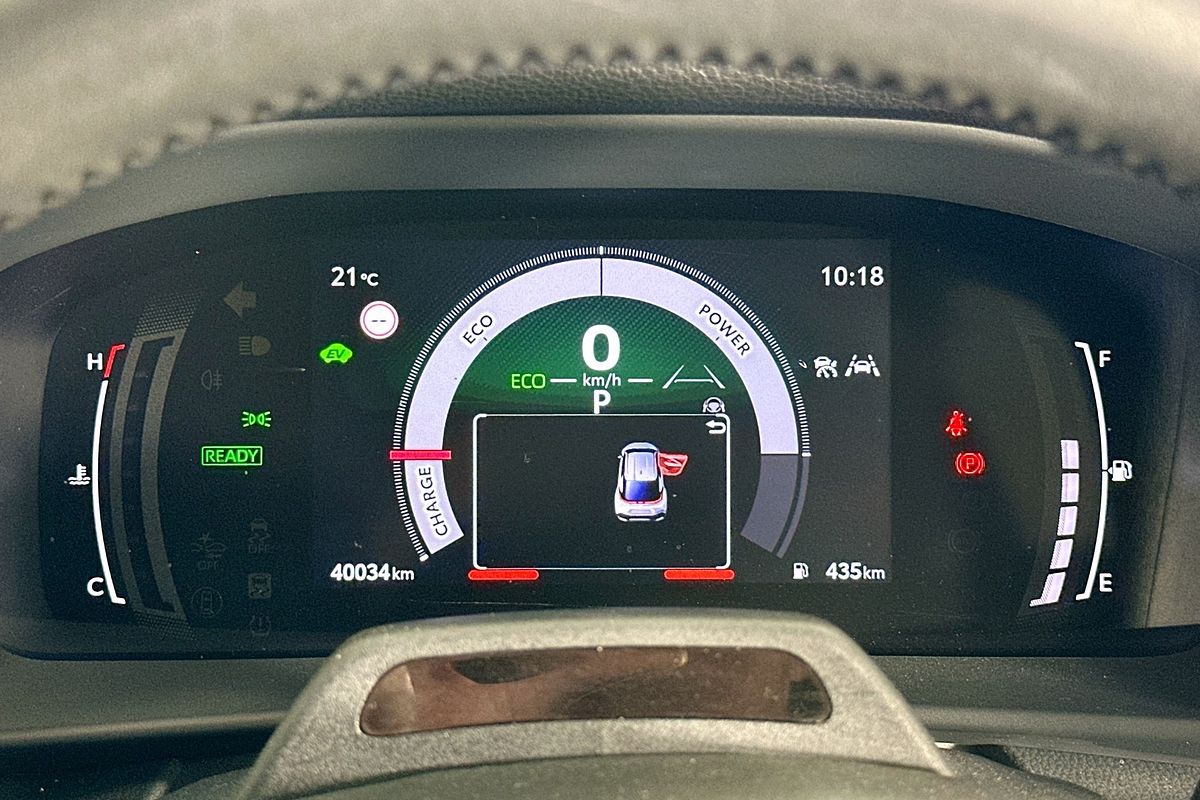 2024 Toyota C-HR GXL HYBRID ZYX20R