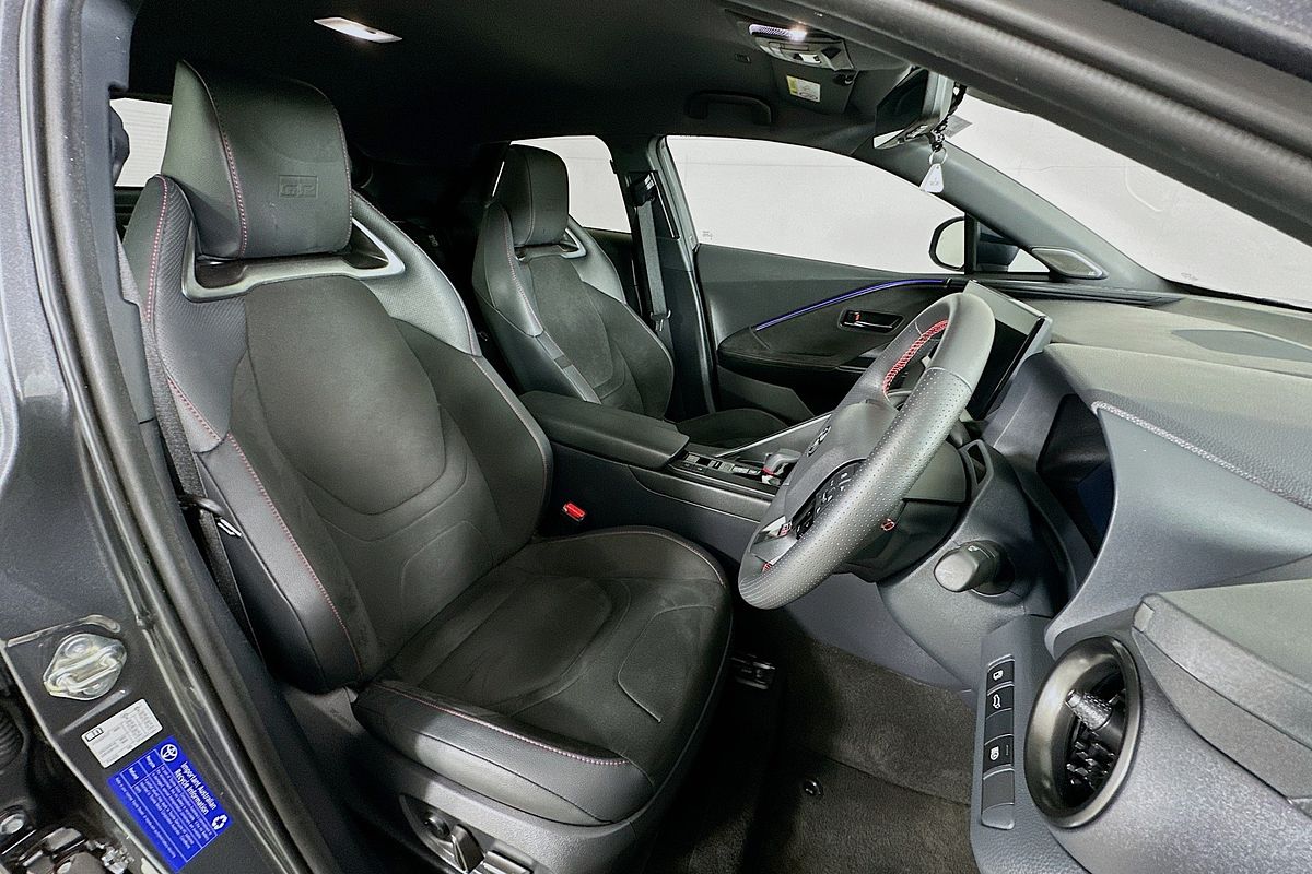 2024 Toyota C-HR GR-SPORT HYBRID MAXH25R