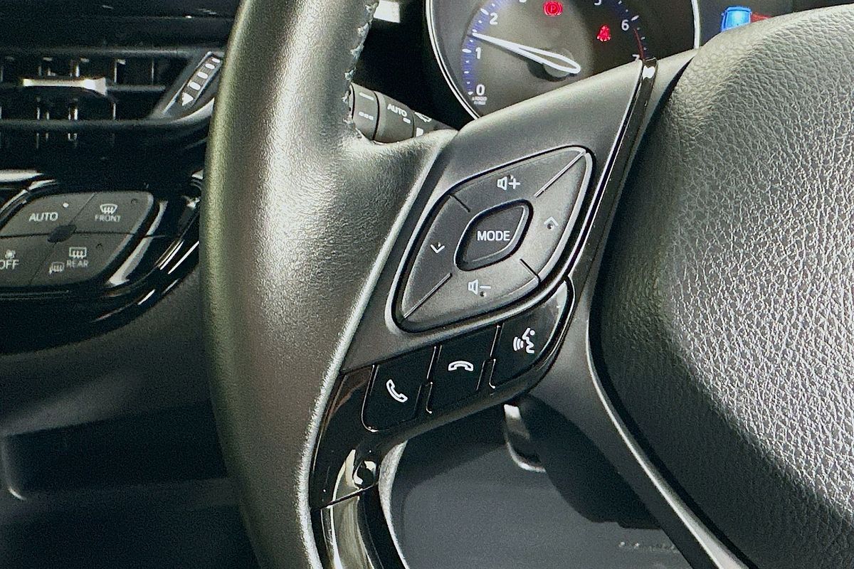 2023 Toyota C-HR GXL (2WD) NGX10R