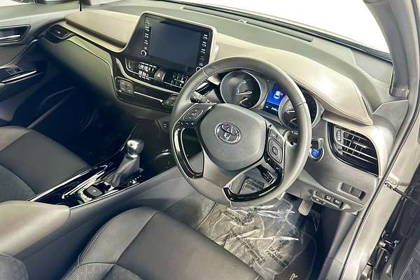 2023 Toyota C-HR KOBA (2WD) HYBRID ZYX10R