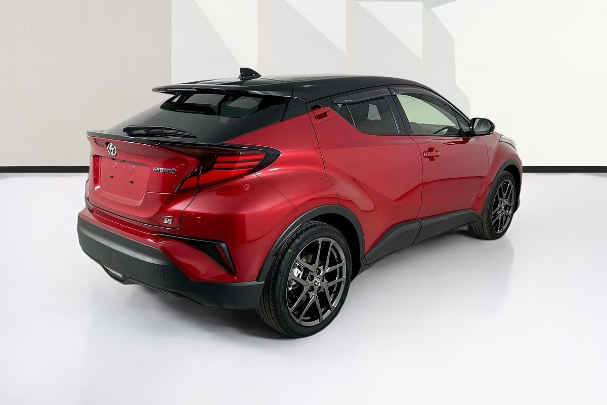 2023 Toyota C-HR GR-S (2WD) TWO TONE HYBRID ZYX10R
