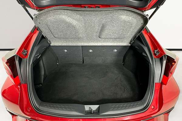 2023 Toyota C-HR GR-S (2WD) TWO TONE HYBRID ZYX10R