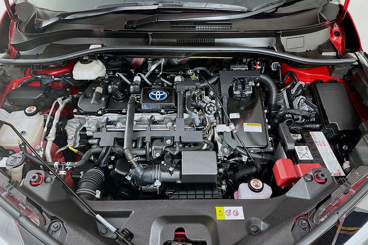 2023 Toyota C-HR GR-S (2WD) TWO TONE HYBRID ZYX10R