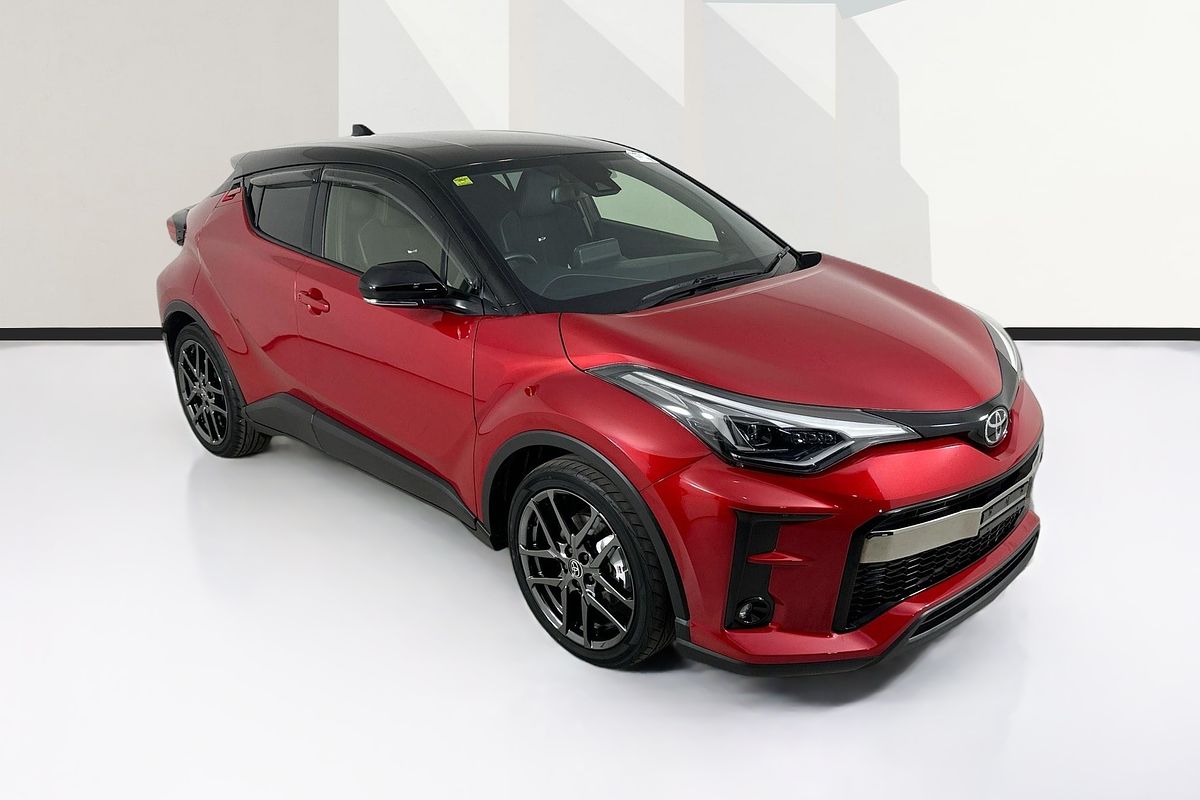 2023 Toyota C-HR GR-S (2WD) TWO TONE HYBRID ZYX10R