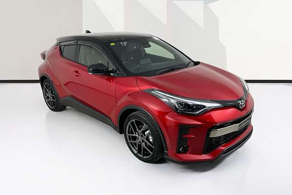 2023 Toyota C-HR GR-S (2WD) TWO TONE HYBRID ZYX10R