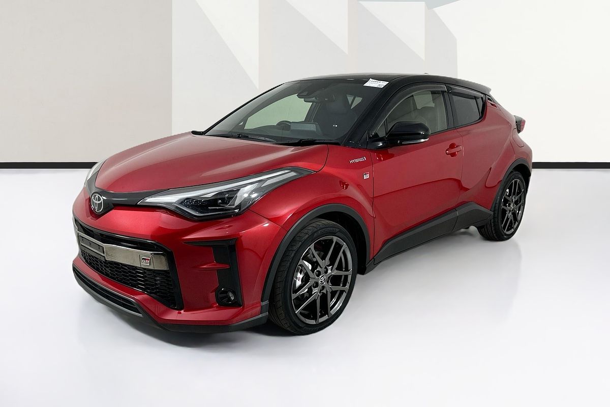 2023 Toyota C-HR GR-S (2WD) TWO TONE HYBRID ZYX10R