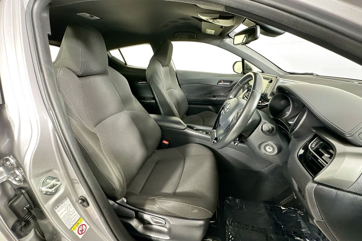 2019 Toyota C-HR (2WD) NGX10R UPDATE