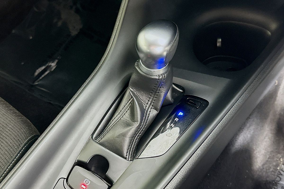 2019 Toyota C-HR (2WD) NGX10R UPDATE