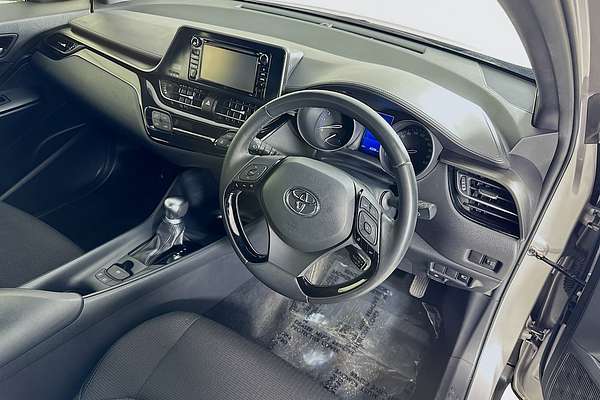 2019 Toyota C-HR (2WD) NGX10R UPDATE