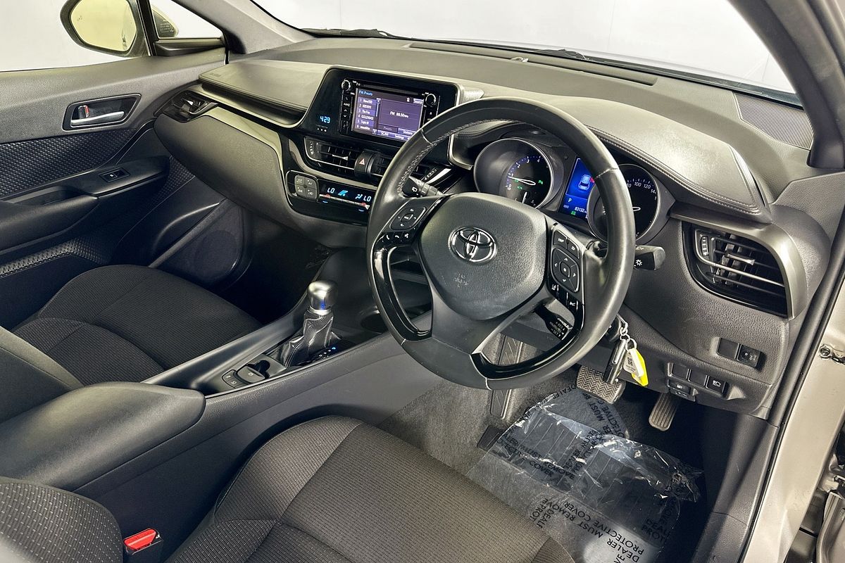 2019 Toyota C-HR (2WD) NGX10R UPDATE