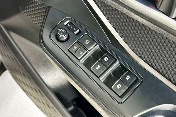 2019 Toyota C-HR (2WD) NGX10R UPDATE