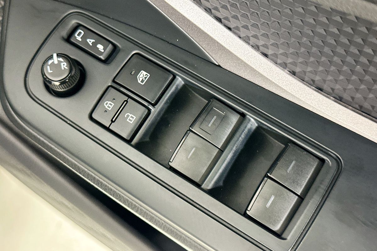 2023 Toyota C-HR GXL (2WD) NGX10R