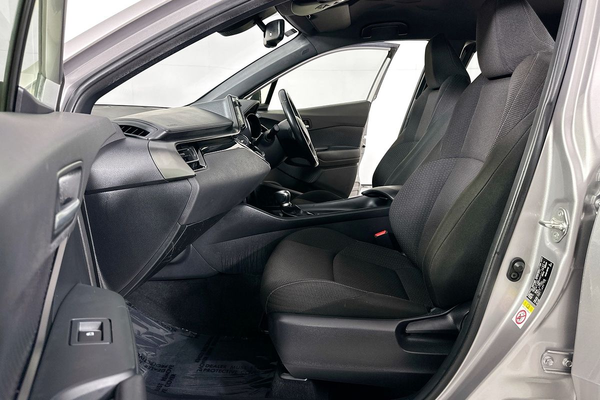 2019 Toyota C-HR (2WD) NGX10R UPDATE