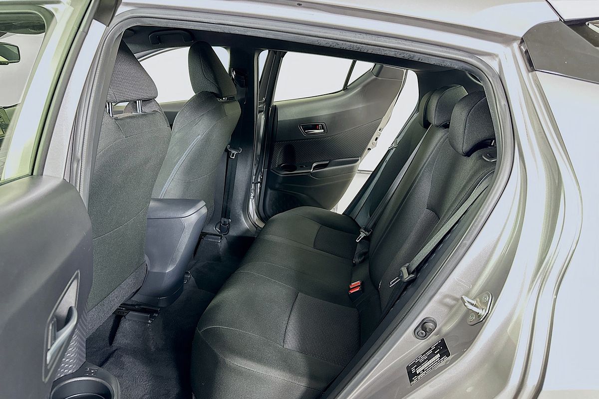 2019 Toyota C-HR (2WD) NGX10R UPDATE