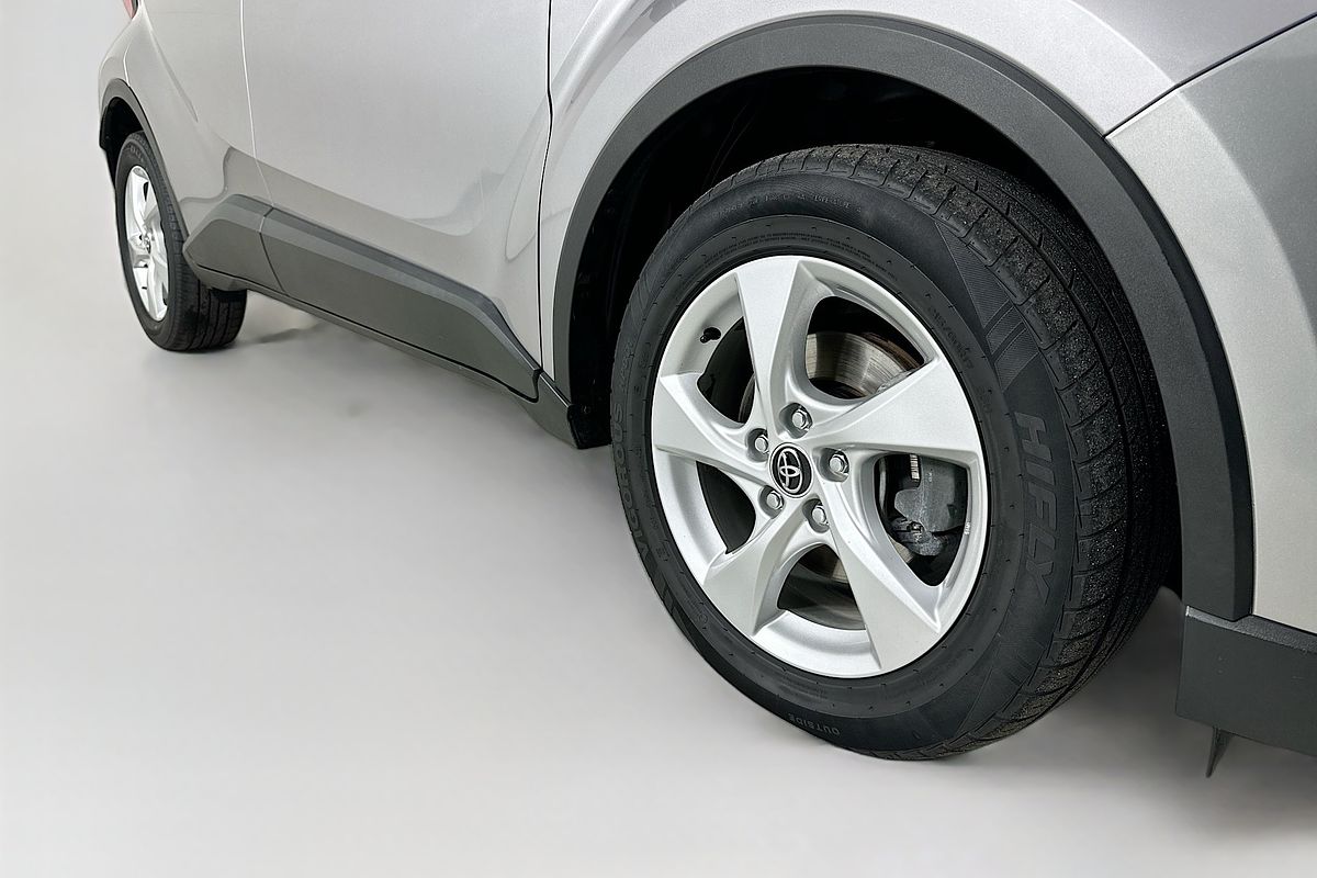 2019 Toyota C-HR (2WD) NGX10R UPDATE