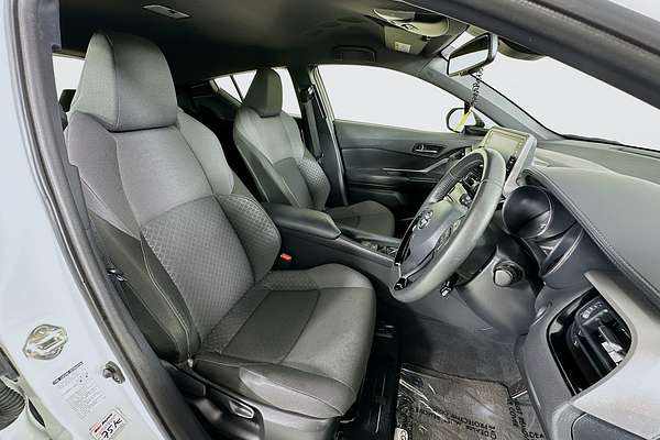 2023 Toyota C-HR GXL NGX10R