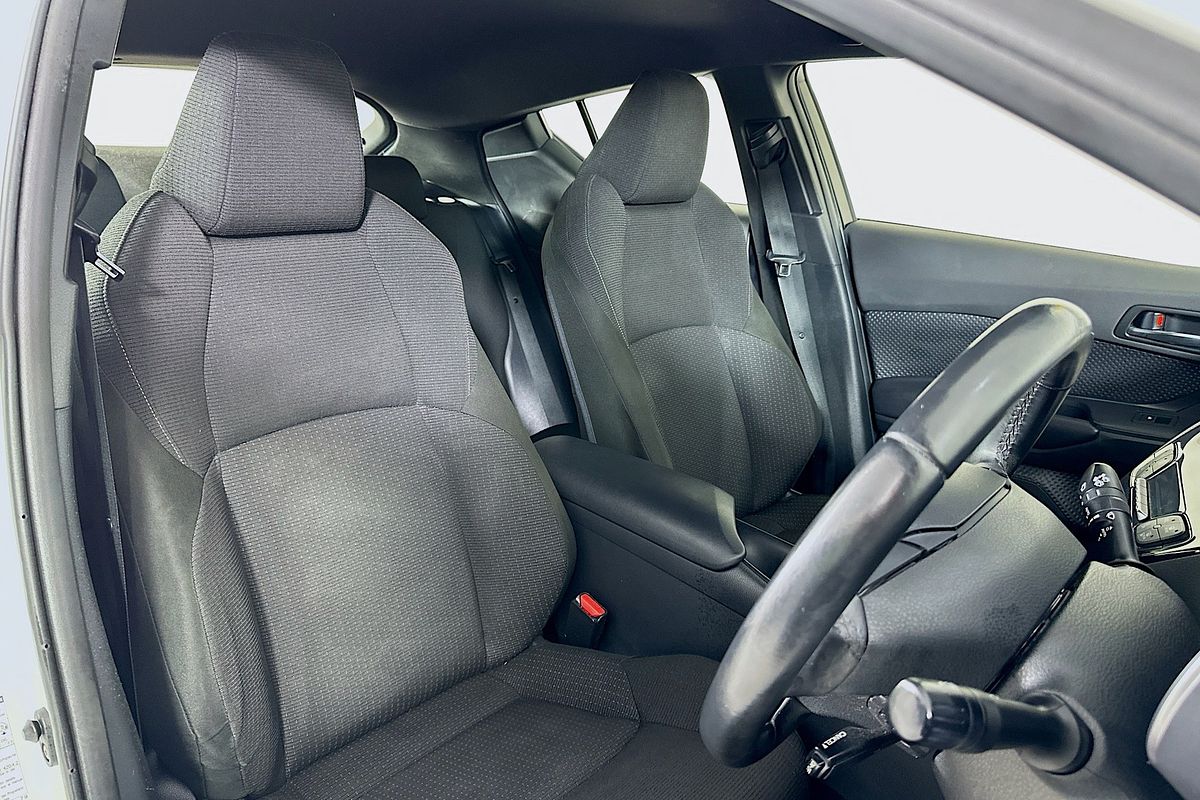 2019 Toyota C-HR (2WD) NGX10R UPDATE