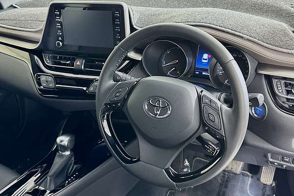 2023 Toyota C-HR KOBA (2WD) TWO TONE HYBRID ZYX10R