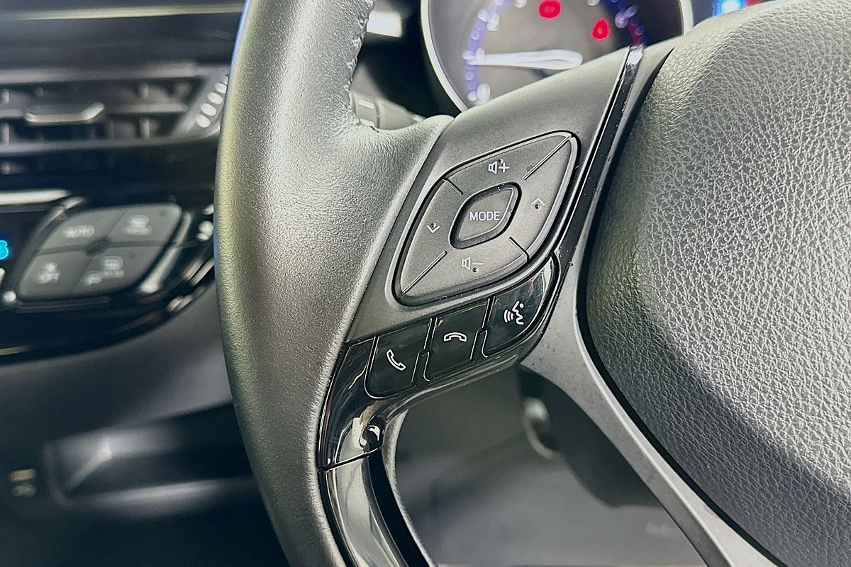 2023 Toyota C-HR GXL (2WD) NGX10R