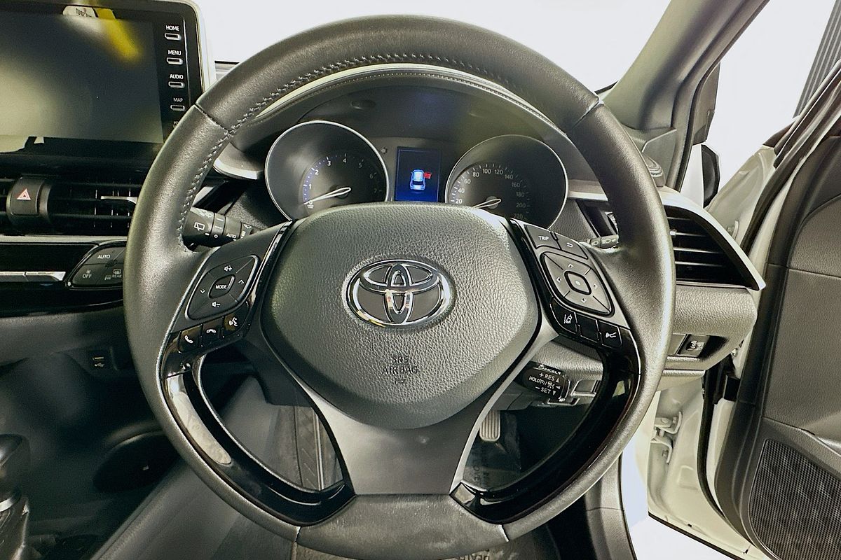 2023 Toyota C-HR GXL NGX10R