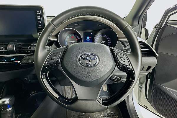 2022 Toyota C-HR KOBA (2WD) HYBRID ZYX10R