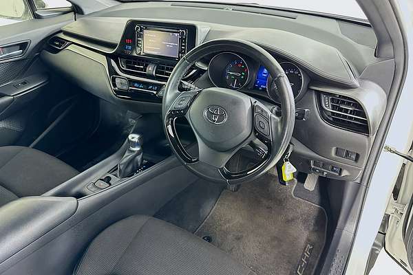 2019 Toyota C-HR (2WD) NGX10R UPDATE