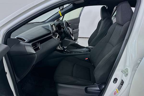 2019 Toyota C-HR (2WD) NGX10R UPDATE