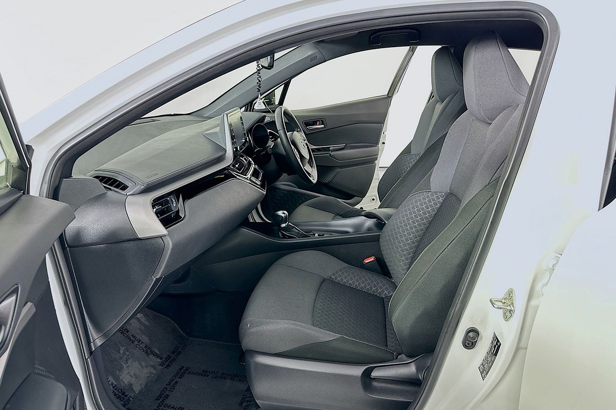 2023 Toyota C-HR GXL NGX10R