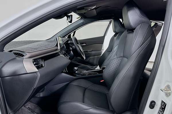 2023 Toyota C-HR KOBA (2WD) TWO TONE HYBRID ZYX10R