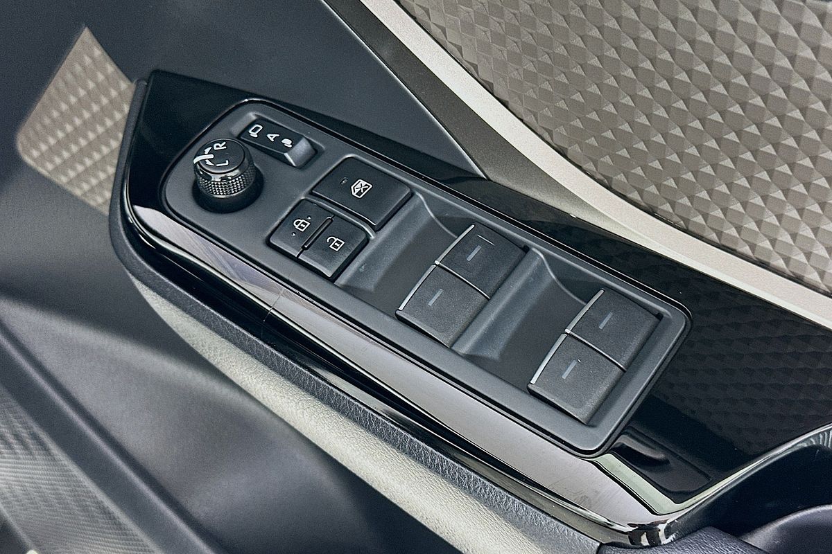 2020 Toyota C-HR KOBA (AWD) TWO TONE NGX50R
