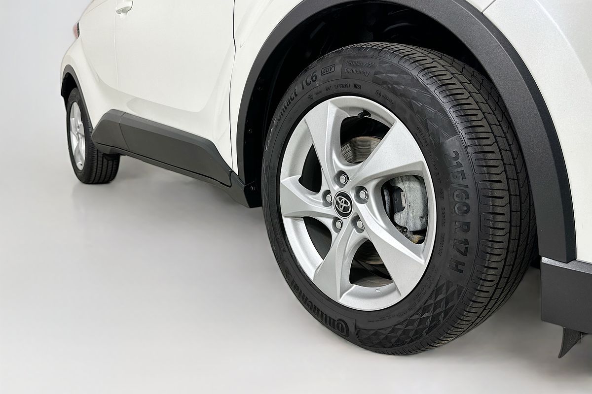 2019 Toyota C-HR (2WD) NGX10R UPDATE
