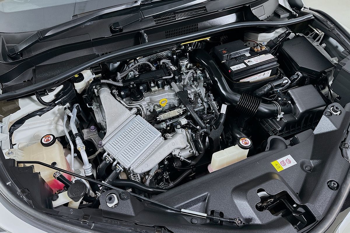 2018 Toyota C-HR (2WD) NGX10R UPDATE