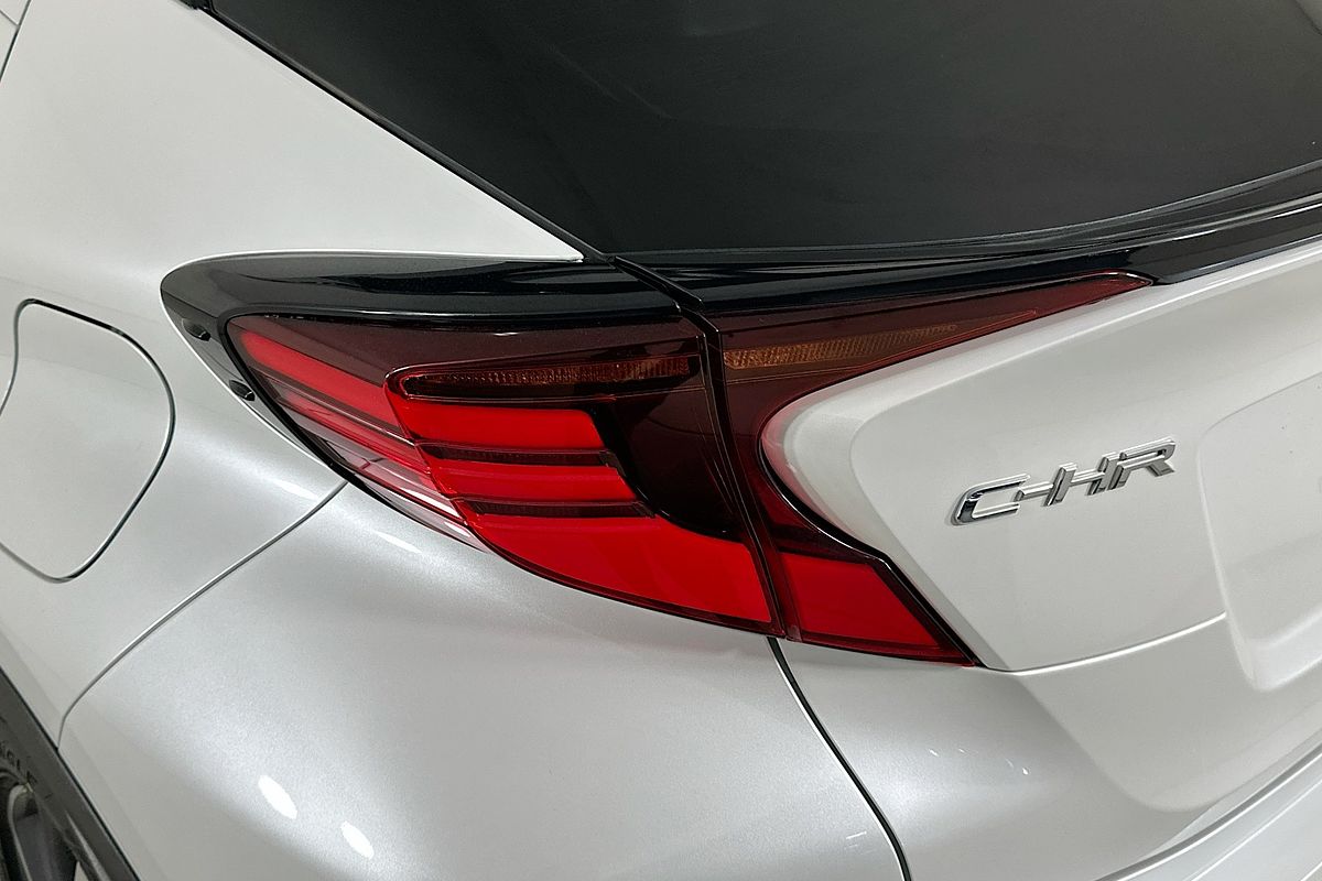 2022 Toyota C-HR KOBA (2WD) HYBRID ZYX10R