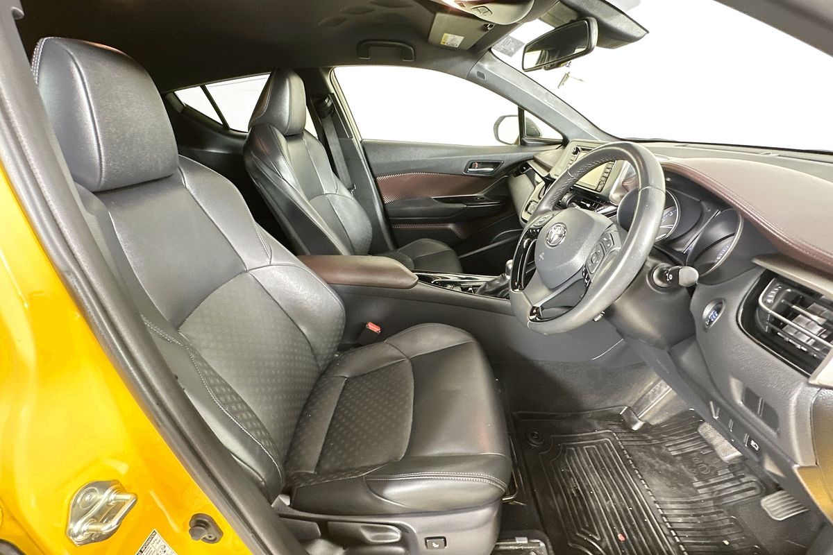 2019 Toyota C-HR KOBA (2WD) NGX10R